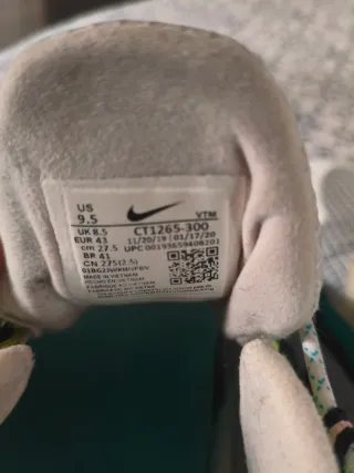 Nike Air Max 270 React Verde y Blanco