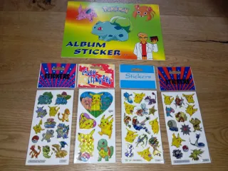 Álbum y pegatinas antiguas