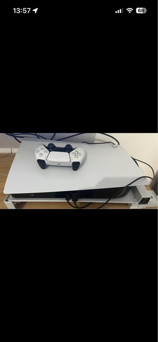 Consola Sony Playstation 5 + Mando