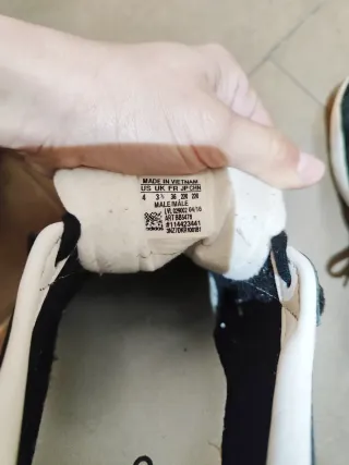 Zapatillas Adidas Gazelle Negras Blancas