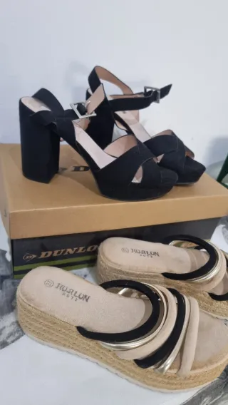 Sandalias de tacón y cuña negras y beige