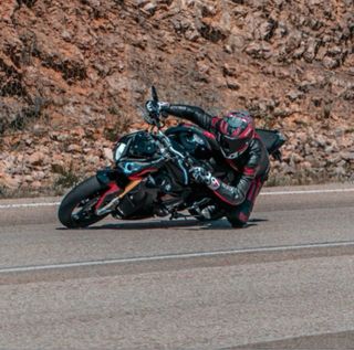 Mono moto Berik 2 piezas