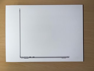 MacBook Air M3 16GB