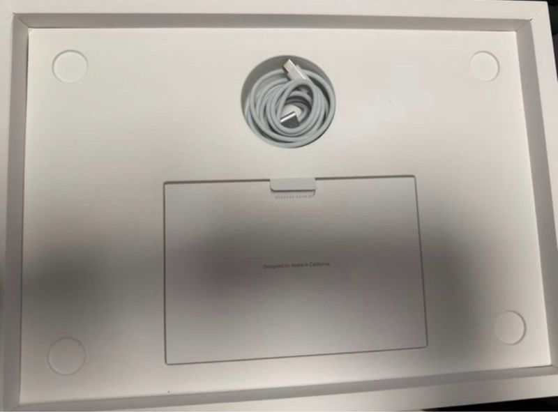 MacBook Pro 16 M1 Pro 32GB RAM 2TB SSD En garantia afbeelding 3