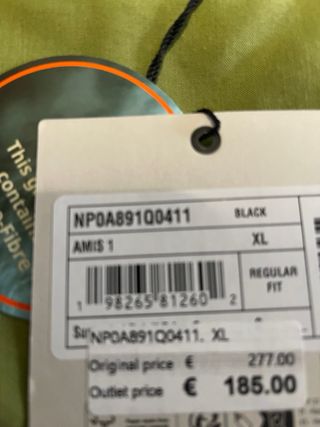 Chaqueta Napapijri Negra con Capucha