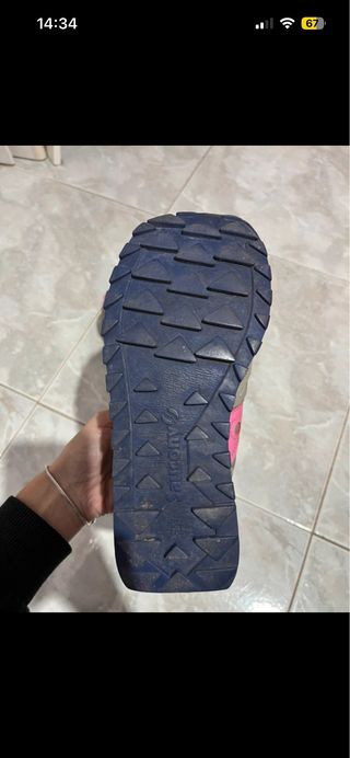 Scarpe Saucony grigie e rosa