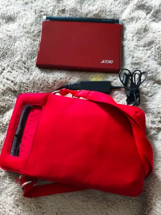 Ordenador Acer Aspire One Rojo