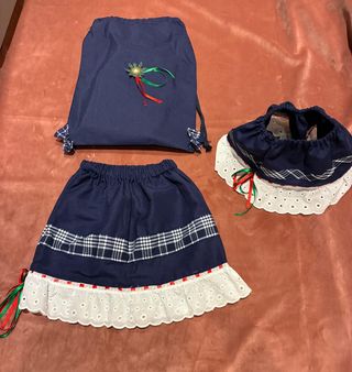 Falda arrantzale y mochila con eguzkilore