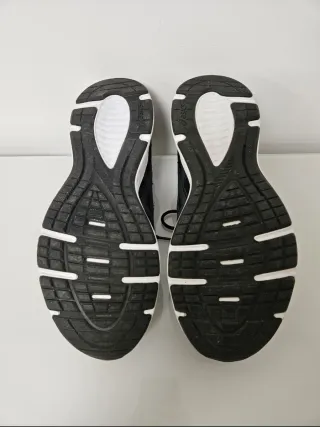 Zapatillas Asics chico Talla 43.5