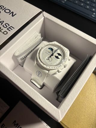 Swatch Omega Moonshine Gold Bioceramic