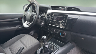 Toyota Hilux 2.4 D-4D Doble Cabina GX 110 kW (150 CV)