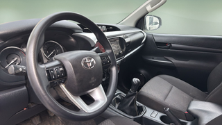 Toyota Hilux 2.4 D-4D Doble Cabina GX 110 kW (150 CV)