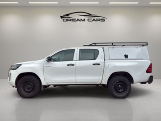 Toyota Hilux 2.4 D-4D Doble Cabina GX 110 kW (150 CV)