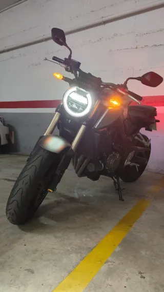 Honda CB650R Naked Negra/Plata
