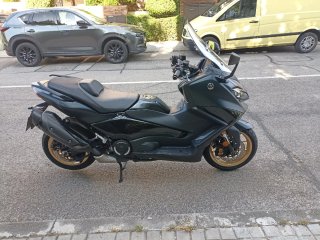 Yamaha TMAX 560 tech max