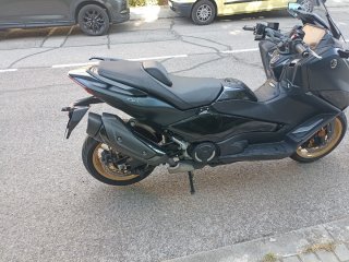 Yamaha TMAX 560 tech max