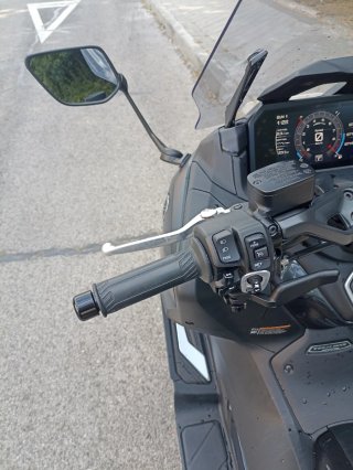 Yamaha TMAX 560 tech max