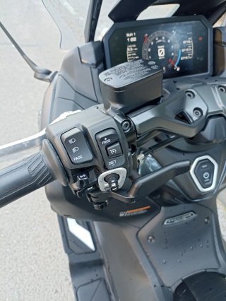 Yamaha TMAX 560 tech max