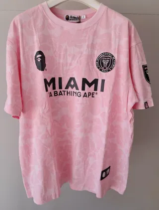 T-shirt BAPE Camuflaje Rosa Taglia XL