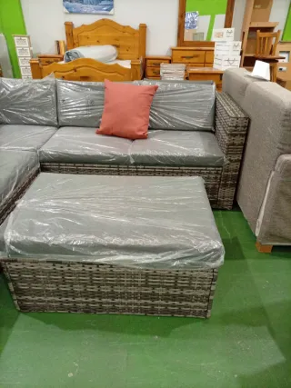 Conjunto de terraza.