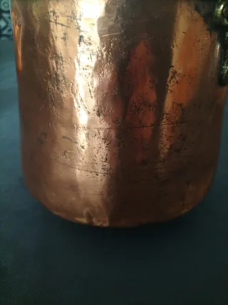 Pentola antica in rame