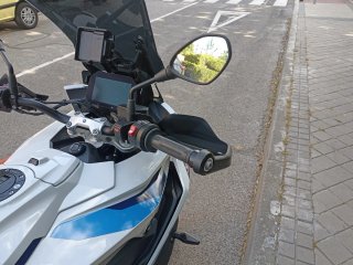 BMW S1000XR
