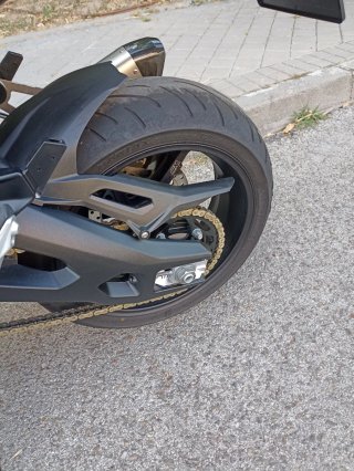 BMW S1000XR