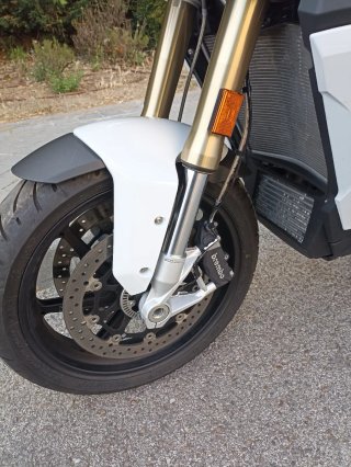 BMW S1000XR