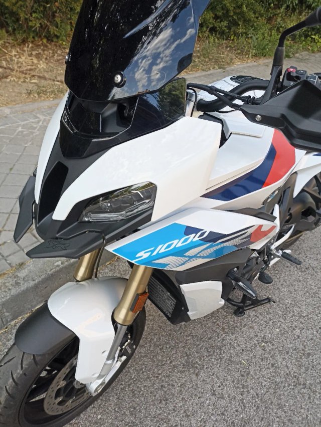 BMW S1000XR