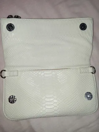 Bolso Clutch Blanco Estampado Serpiente