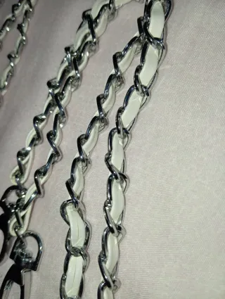 Bolso Clutch Blanco Estampado Serpiente