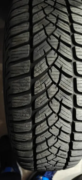 4 Neumático FULDA con llanta