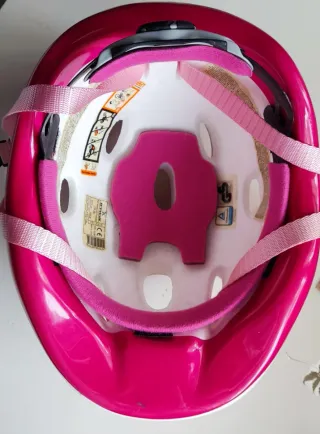 Casco infantil rosa Decathlon