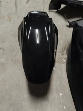 Carenados Yamaha YZF 125 R (varios)