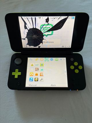 Nintendo 2DS XL - Schermo Rotto