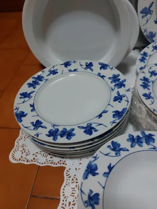 Vajilla "Vista alegre" 6 Servicios