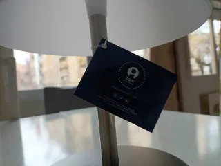 Lámpara Solar Negra y Blanca