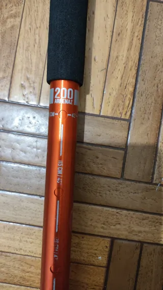 Baston de senderismo ajustables