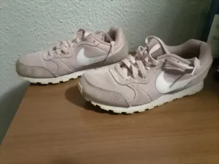Zapatillas Nike Mujer Rosas y Blancas