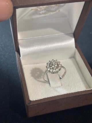 Anillo Oro Blanco 18k Rosetón Diamantes