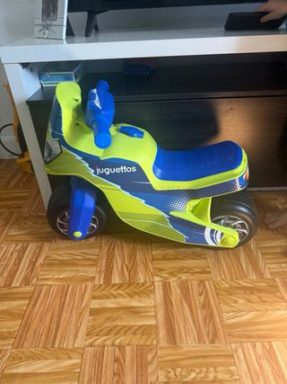 Correpasillos Policía Niño , y moto