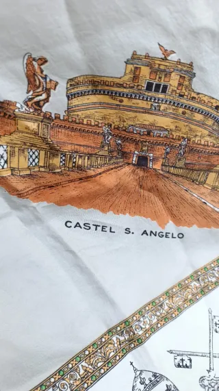 Pañuelo seda vintage beige y dorado