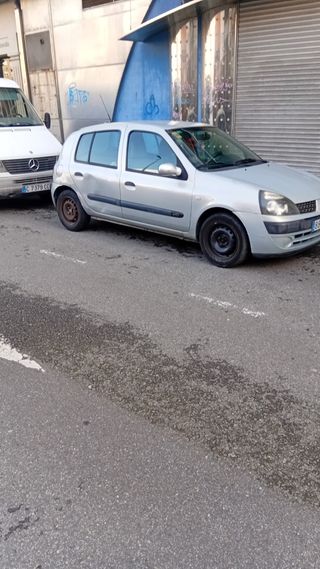 Renault Clio 2003