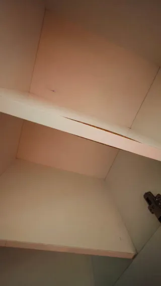 URGE Mueble blanco de 1 puerta con llave