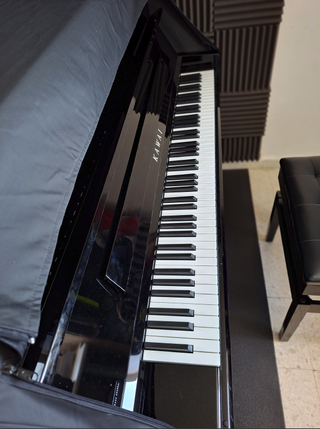 Piano Acústico Kawai K300 ATX4