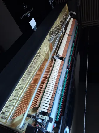 Piano Acústico Kawai K300 ATX4