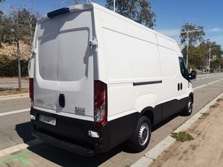 Iveco Daily 35S 14N V 3520 L3H2 12 M3 GNC Y GASOLINA HIBRIDO ECO