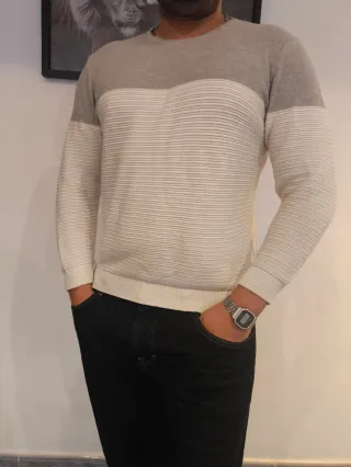 Jersey Pull&Bear gris y blanco