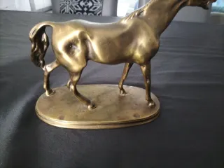 Statua cavallo antico in bronzo