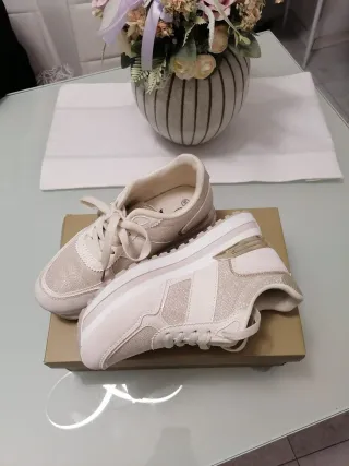 Scarpe donna 36 nuove marca tatoo